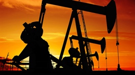 Giá dầu lùi nhẹ do lo ngại dư cung