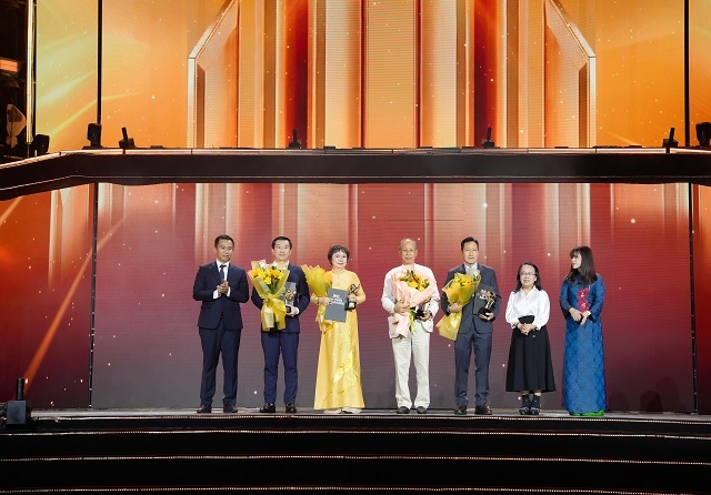 PNJ lập “cú đúp” tại giải thưởng Vạn Xuân Awards 2025