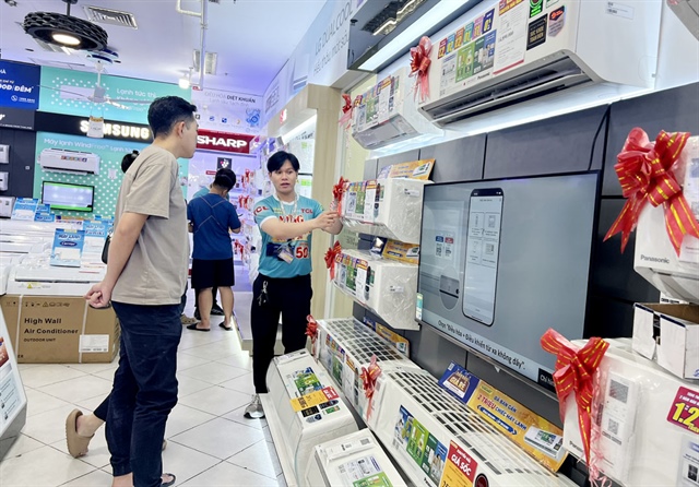 Bán lẻ điện máy đến hồi sàng lọc