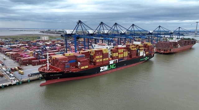 Việt Nam’s trade value surpasses $900b for first time