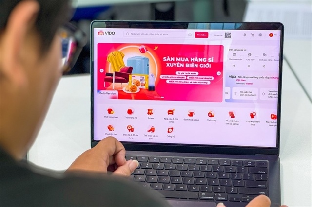 Hà Nội tops 2025 e-business index