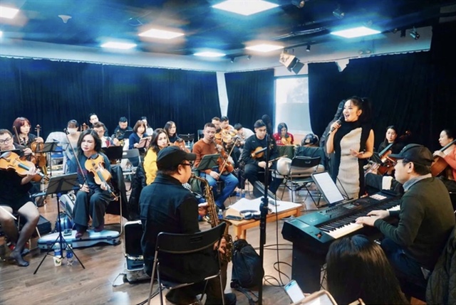 Khởi tố nữ giám đốc Công ty tổ chức chương trình bốn cánh chim trời vì Lừa đảo - Ảnh 1.