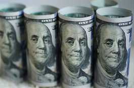Đồng USD khởi đầu năm 2026 giảm nhẹ, yen và euro ổn định