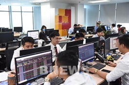 Market heads towards 2,000 point-level in 2026