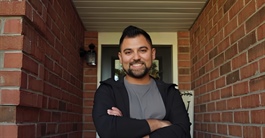 16 tuổi mua nhà, 28 tuổi thành triệu phú: Cách làm giàu không cần lương cao