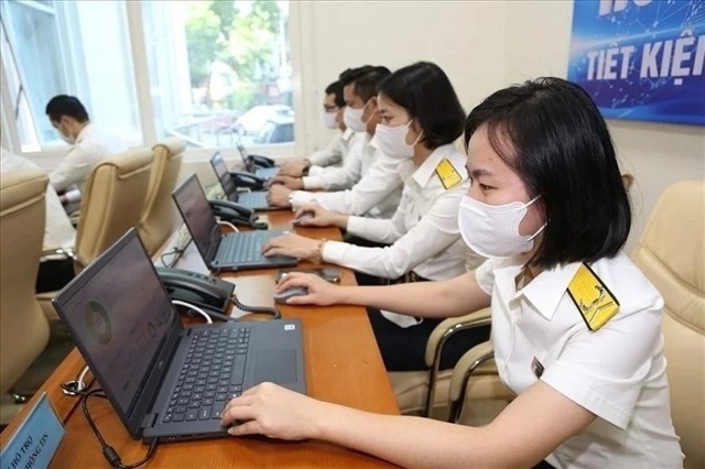 Ngành thuế sẽ khai thác dữ liệu từ ngân hàng, hải quan để đối chiếu dòng tiền và tờ khai. Ảnh: M.T