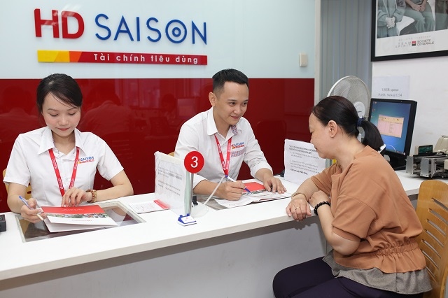 HDBank muốn chuyển đổi hình thức pháp lý HD SAISON sang công ty cổ phần | Vietstock