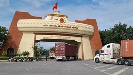 Việt Nam–Laos trade aims for the $5 billion target