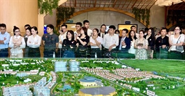 Bất động sản bước vào cuộc chơi mới: Vay tiền đầu cơ dần mất ‘đất sống’