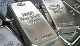 Trung Quốc: Nhu cầu bạc tăng cao và lo ngại rủi ro