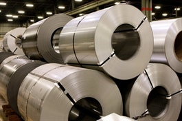 Sản lượng thép của Mỹ vượt Nhật Bản lần đầu tiên sau 26 năm