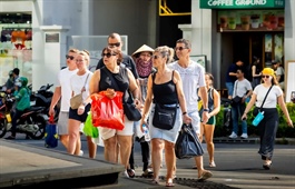 Khách quốc tế đến Việt Nam lập kỷ lục gần 2.5 triệu lượt trong tháng 1/2026