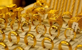 Giá vàng tăng không ngừng