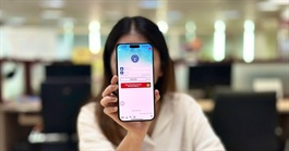 Chính thức áp dụng sổ BHXH, thẻ BHYT điện tử, sổ giấy có còn giá trị?