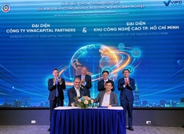 VinaCapital steps up investment in digital infrastructure, green energy