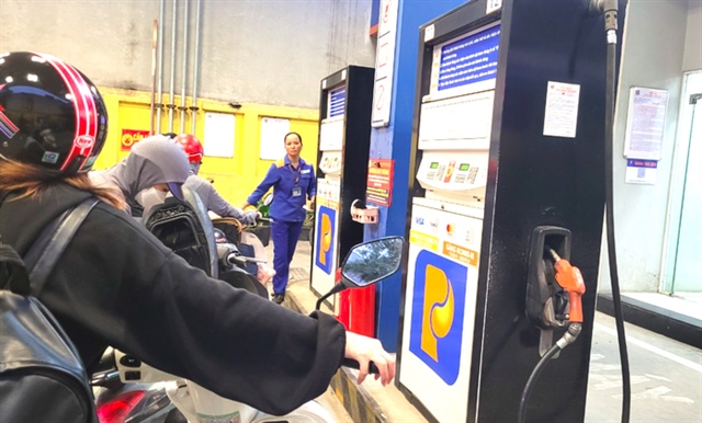 Bộ Công Thương điều chỉnh giá xăng dầu dịp Tết Nguyên đán 2026 - Ảnh 1.