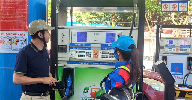 Bộ Công Thương lập kế hoạch chi tiết áp dụng đồng loạt xăng E5, E10 từ 1-6