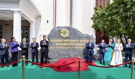 Việt Nam targets deeper reform, emerging-market consolidation in 2026, finance minister says