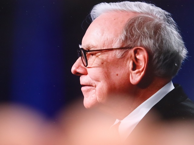 Chiến lược dài hơi chắc thắng của Warren Buffett thể hiện qua con số 382 tỷ USD