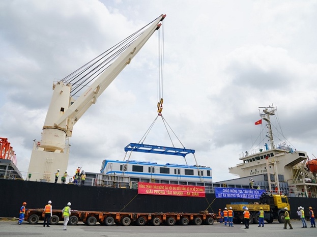 VietinBank continues to sell 19.3M SGP shares