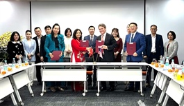 Associations ink deal to bring Vietnamese goods into US convenience store chains