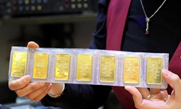 Giá vàng trong nước giảm mạnh, giao dịch ở mức gần 184 triệu đồng