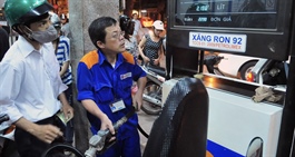 Giá xăng dầu có loại tăng tới 7.000 đồng/lít: Quỹ Bình ổn còn gần 6.000 tỷ sao chưa chi?