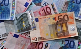 Châu Âu, châu Á đối mặt với khả năng tăng lãi suất do giá năng lượng tăng cao