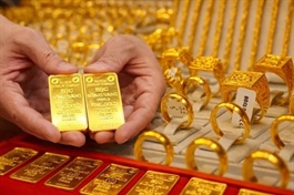 Giá vàng bất ngờ tăng vọt