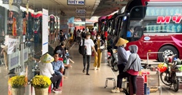 Giá xăng dầu tăng mạnh: Doanh nghiệp gấp rút tối ưu chi phí