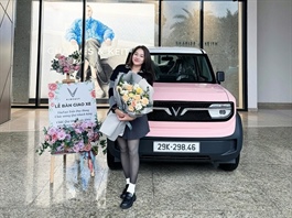 Chủ xe kể về VinFast VF 3: “Chiếc xe nhỏ nhưng thay đổi cả thói quen di chuyển”