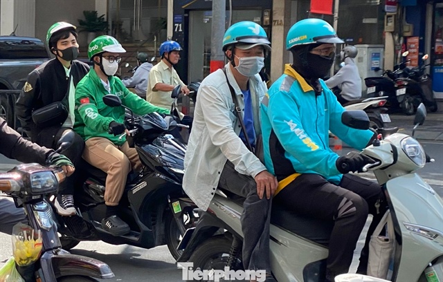 Theo khảo sát của phóng viên, hiện giá cước xe công nghệ tại TPHCM vẫn giữ mức ổn định, chưa điều chỉnh.