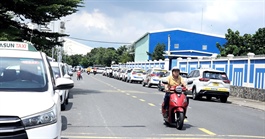 Thành ủy TP.HCM: Dự án chỉ được duyệt khi đáp ứng yêu cầu về bãi đỗ xe