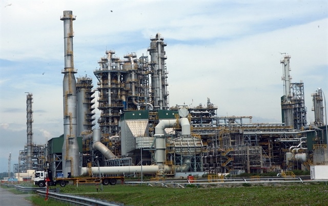 Stocks extend rebound as VN-Index climbs back above 1,725 points