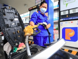 Bộ Công Thương: Tiếp tục chi quỹ bình ổn, giữ nguyên giá xăng dầu