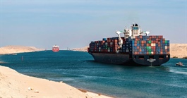 Ký kết và thực thi hợp đồng xuất nhập khẩu: Bài học từ gián đoạn hàng hải trên Biển Đỏ