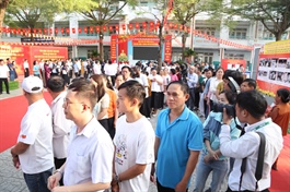 Hơn 70% cử tri cả nước đã đi bỏ phiếu