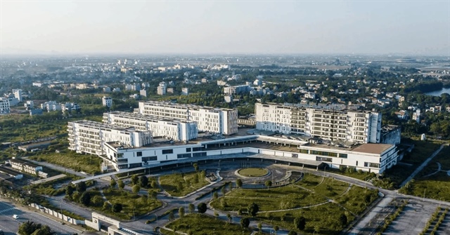 Vì sao Ninh Bình thu hút cả chuyên gia FDI, bác sĩ lẫn người cao tuổi?