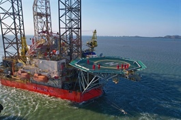 Market extends losses on persistent selling force