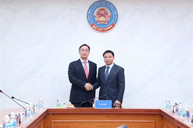 Vietnam seeks deeper financial cooperation with ICBC to support major development projects