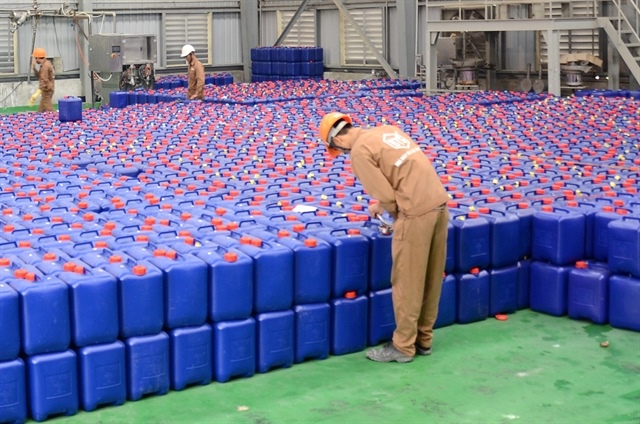 VN-Index loses over 51 points on rising selling force