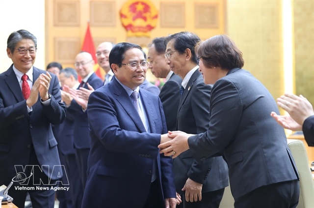 PM holds dialogue with Japanese businesses to deepen economic ties