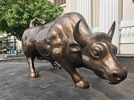 Market posts clear recovery with resistance ahead at 1,700 points