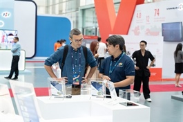 New decree tightens oversight of Vietnamese firms investing abroad