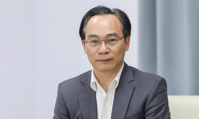 Bộ trưởng Bộ Giáo dục và Đào tạo Hoàng Minh Sơn.