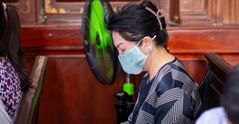 Bà Nguyễn Thị Như Loan nghẹn giọng nói lời sau cùng, nộp thêm 50 tỷ đồng