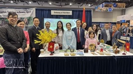 Việt Nam promotes tourism at travel expo in Canada