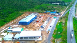 Yêu cầu hoàn thành trạm dừng nghỉ cao tốc trước 30/04