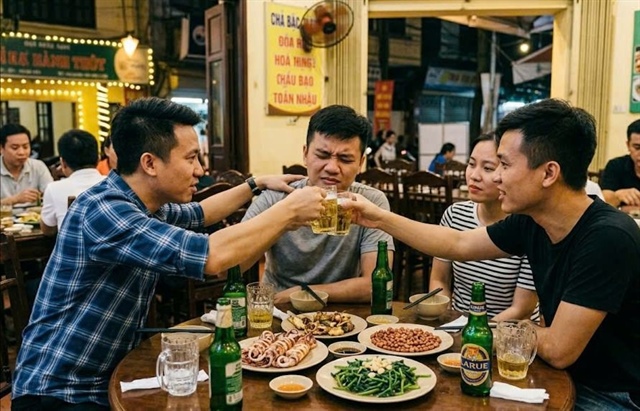 Hành vi ép buộc người khác uống rượu bia bị phạt từ 1-3 triệu đồng. (Ảnh minh hoạ: AI)