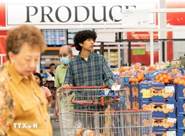 Tâm lý của người tiêu dùng Mỹ giảm sút dù nền kinh tế giữ được sức mạnh